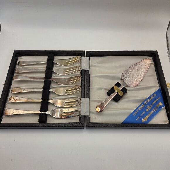 Kent Silversmiths Sheffield Silver Plated Forks & Server Set in Box England - Picture 4 of 16